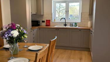 Goring River Retreat with Gym and Wellness Area - Foto 2