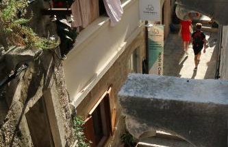 Sessa's Palace - Photo 19