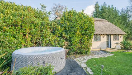 Stag Cottage New Forest Romantic Hideaway - Foto 3, Garden, Garden view