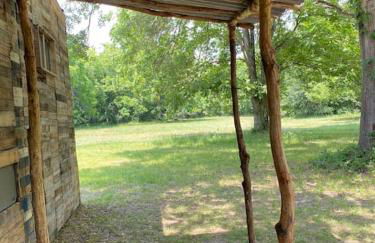 Cabin 2 - steps from the river! - Foto 7