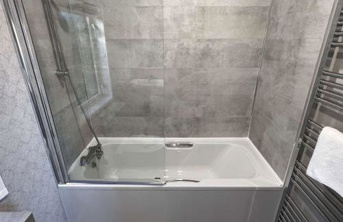 Blue Bell Lodge with Hot Tub Malton - Foto 14