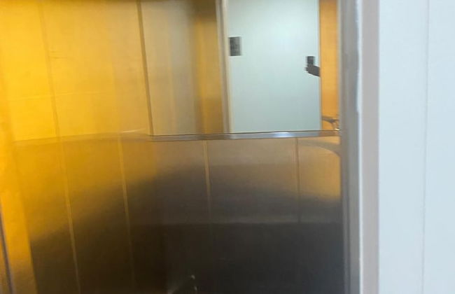 Impeccable 2-bed Apartment in London - Foto 35