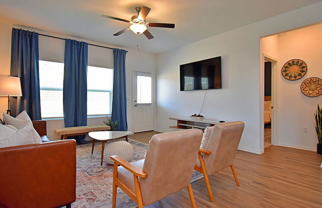 Long-term Stays Family-friendly Communal Pool! - Foto 2