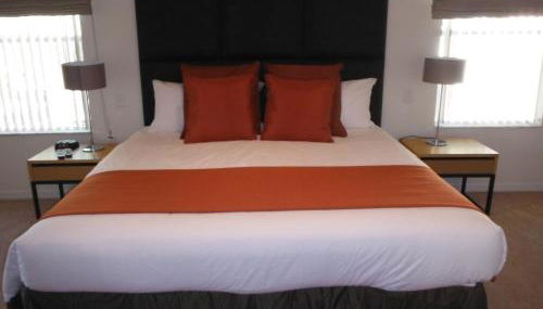 Four Bedroom Townhouse in Regal Oaks at Old Town - Foto 2