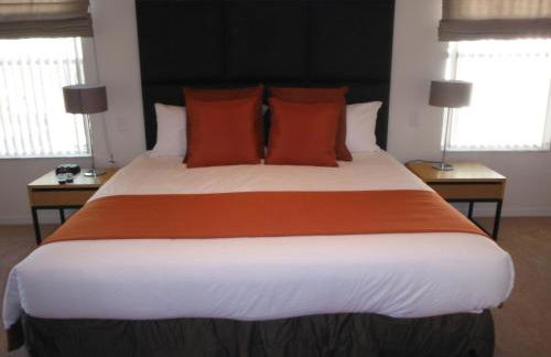 Four Bedroom Townhouse in Regal Oaks at Old Town - Foto 2