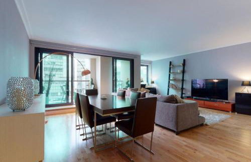 3 Bed 3 Bath Luxury Penthouse With River & City Skyline Views - Foto 15