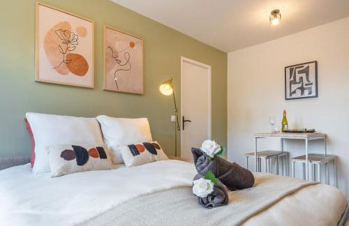 L'écrin des Bois - Proche aéroport Beauvais, Chantilly, forêt de Hez-Froidmont, parking public gratuit, Wifi & Netflix - Foto 12