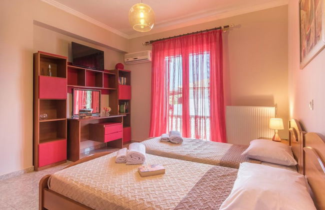 Fontana Holiday Home - Photo 2