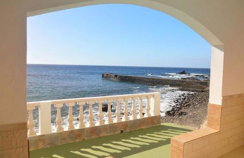 Sunset in the Atlantic Apartamentos Playa de Alojera - Foto 1