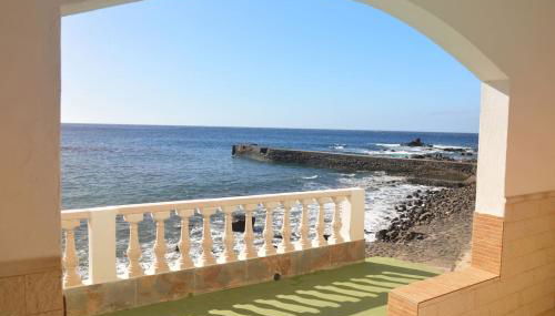 Sunset in the Atlantic Apartamentos Playa de Alojera - Foto 1