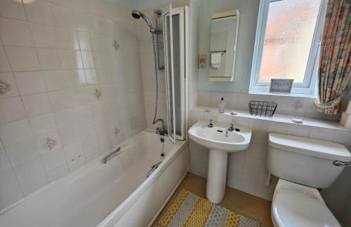 Frankland - Emsworth Harbour 3 Bedroom House - Photo 34