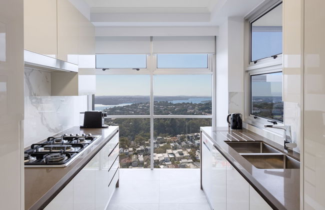 Meriton Suites Bondi Junction - Photo 42