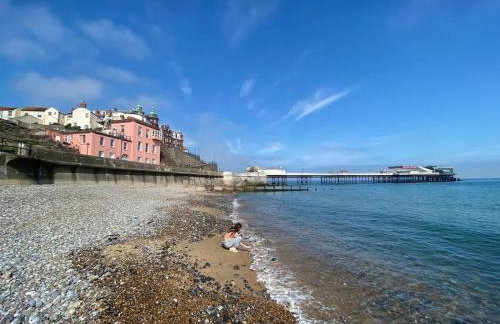 6BR Luxury Beach House Hot Tub & Sea Views - Foto 4