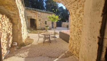 Le Mas des 3 Roches proche d'Uzès - Foto 2