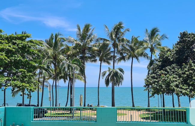 Emthree Seaside Apartments - Photo 18