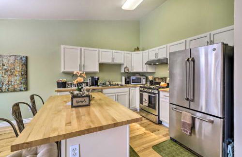 Stunning Anchorage Townhome about 5 Mi to Dtwn! - Photo 14