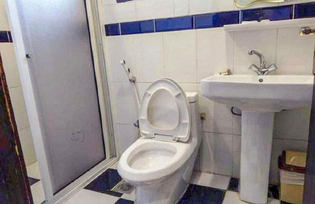 Al Ghubaishi Plaza - Photo 36