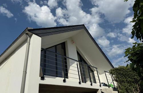 Tipoz'Immo - Brise Marine 1 accès direct plage - vue mer - spot de surf - wifi inclus - linge inclus et lits faits - balcon - parking gratuit - proches des commerces - Foto 6