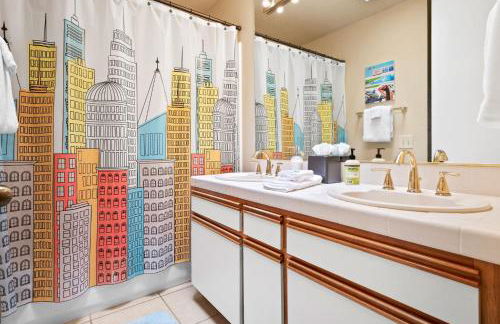 Midnights at the Oasis - Foto 29