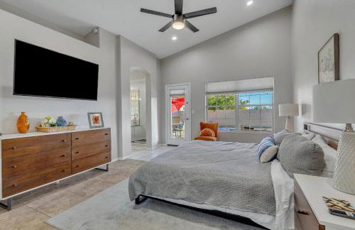 Luxe Phoenix Getaway (heated pool, mountain view) - Foto 12