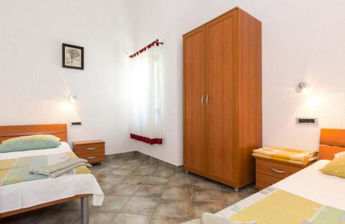 Apartment Starigrad-4 by Interhome - Foto 14