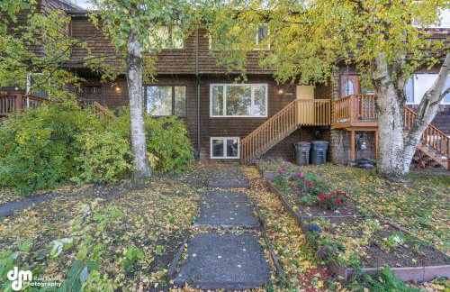 Modern Turnagain Townhome - Foto 28