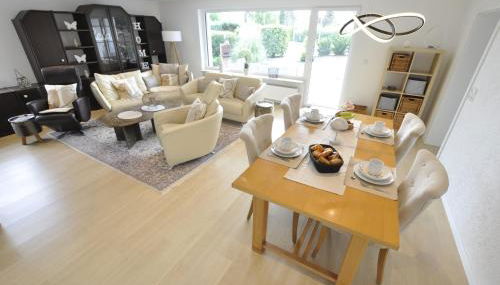 Villa Residenz - Photo 2