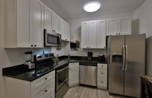 Flagler Beach Motel and Vacation Rentals - Photo 8