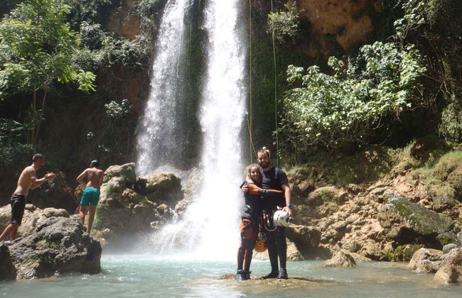 Canyoning in Gorgo de la Escalera - Photo 6