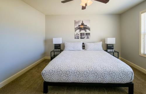 Home Away from Home Close to KCI Airport, Weston - Foto 15