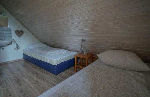 Ferienhaus "Schmetterling" am See im Bergland - Photo 15