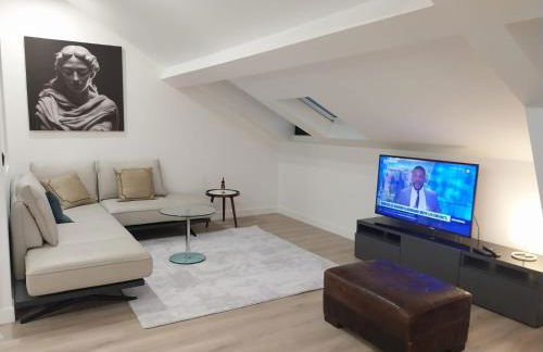 Monte Carlo Monaco Border - luxury, modern, cozy with home feelings and See View - Foto 9