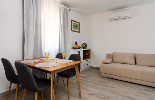 Exclusive Villa Almissa with swimming pool and sea view - Foto 36