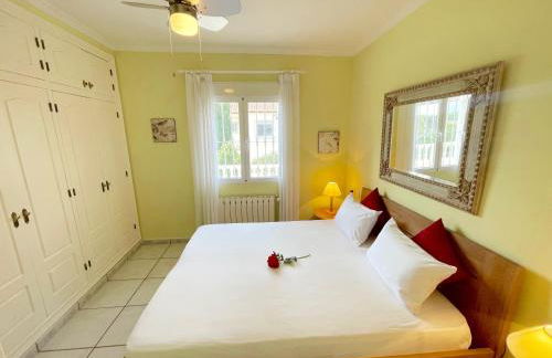 VILLA GRAN PALMERAS WITH PRIVATE POOL & AMAZING VIEW - Photo 13