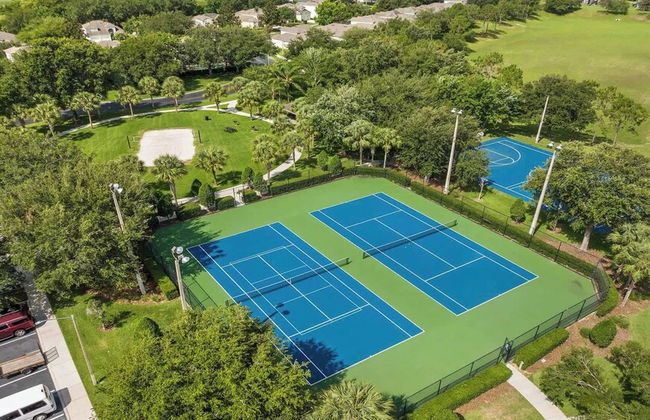 Windsor Hills 6BR Home Pool Spa Private Theater - Foto 31