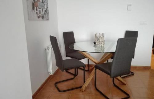 Vino Montaña & jardín Garaje NETFLIX WIFI INCLUIDO, - Foto 9