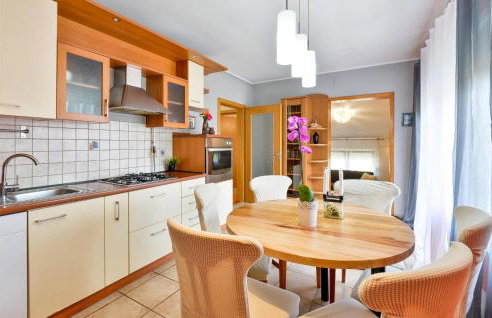 Gorgeous Home In Krizevci - Photo 24