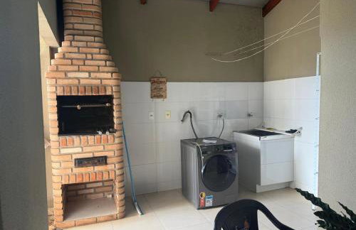 Linda casa e aconchegante próx ao lago Diacuí - Foto 16