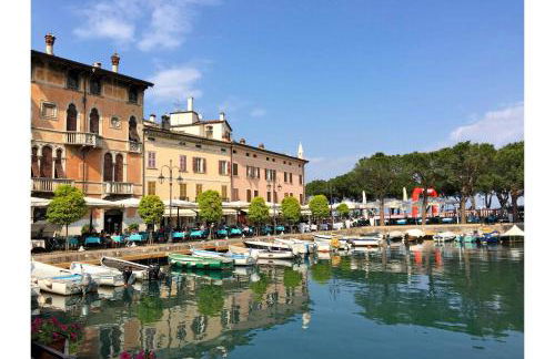 Niko's House Salò at 200m from Lake - Happy Rentals - Foto 43