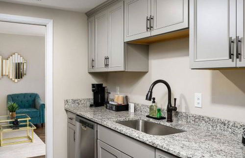 Aqua Oasis - Central & Stylish - 3 BR / 3 BA - Foto 9