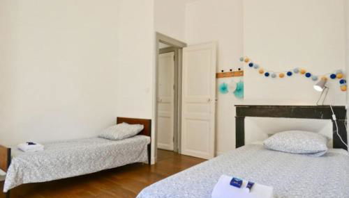 Bel appartement hausmannien à Montpellier - Foto 2