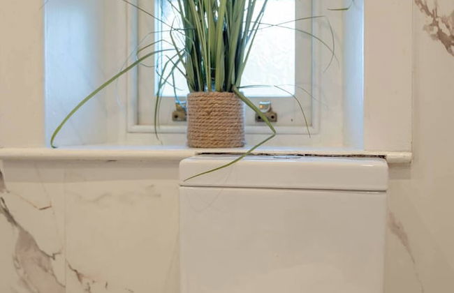 Cosy Cottage - Sleeps 6, Parking & Pet Friendly! - Foto 22