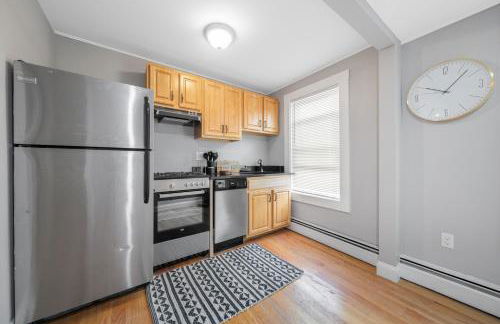Easy Commute South Boston 4BR 1BH Apt - Foto 10