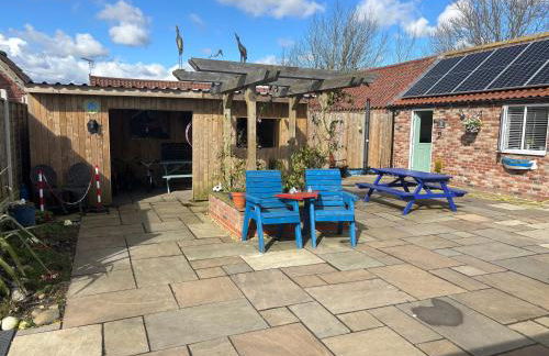 The Stables At Eastmoor Farm Large Luxury 2 Bed Cottage with Big Family Bedroom Dog Friendly Secure Gardens and Free Parking Free WiFi - Foto 7