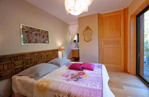 L'Ecrin de Bois - Maison d'architecte avec Spa sur un grand terrain arboré - Foto 19