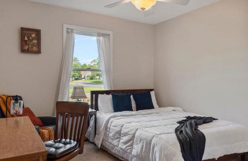 Modern Bungalow Home with Mid-Century Flair - Photo 20