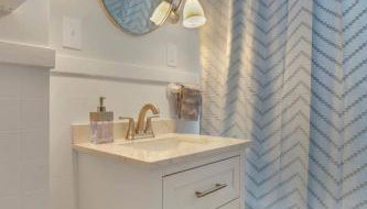 West Hartford Center- Charming New England Apt - Foto 2