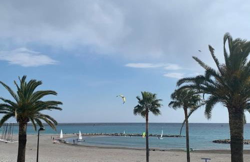 Sea view luxury apartment - Foto 22