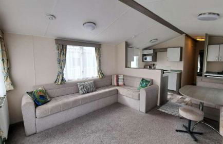 Hayling Island Holiday Park Holiday Home Sleeps 4 - Photo 11