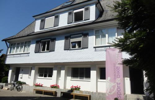 Black Forest Bike Hostel - Foto 1